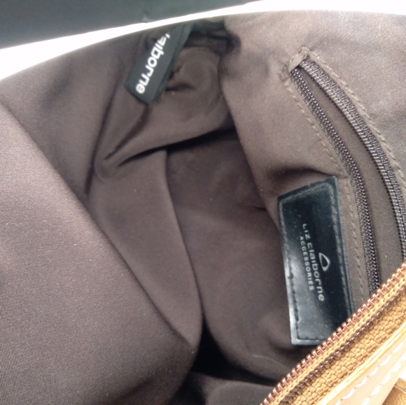 Liz Claiborne mini purse - Picture 8 of 8